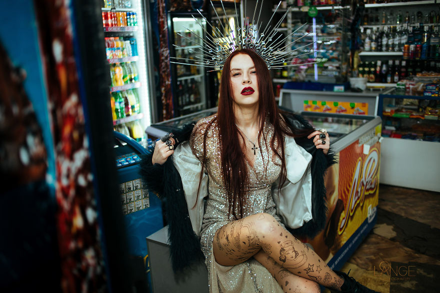 A Girl, The Groceries And Corona