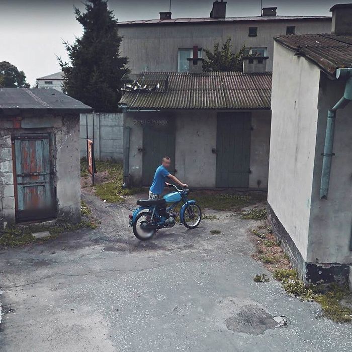 During Quarantine I Travel Around Poland Online And Find These Great Shots On Google Street View