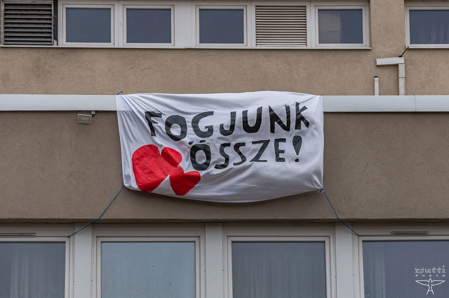 I Photographed The Experience Of The Coronavirus Quarantine In My City, Budapest (27 Pics)