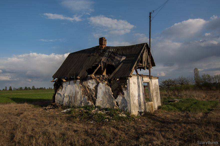 Story Of A Small House