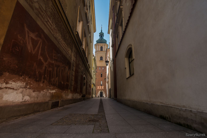 My 21 Pics Of What Coronavirus Has Done To Warsaw, Poland