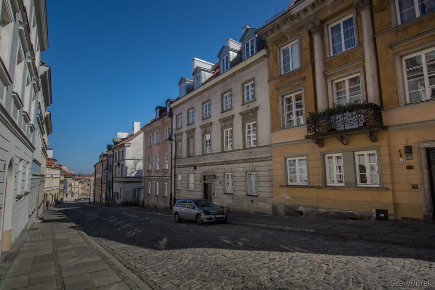 My 21 Pics Of What Coronavirus Has Done To Warsaw, Poland