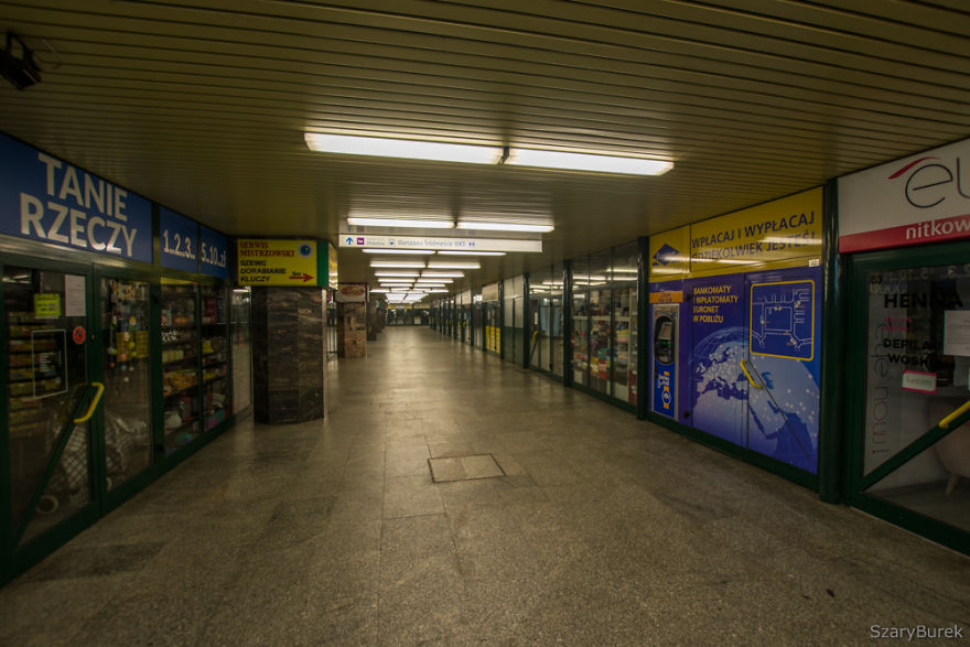 My 21 Pics Of What Coronavirus Has Done To Warsaw, Poland