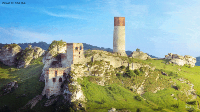 This Is What 7 Castles Across Europe Looked Like Before Falling Into Ruins