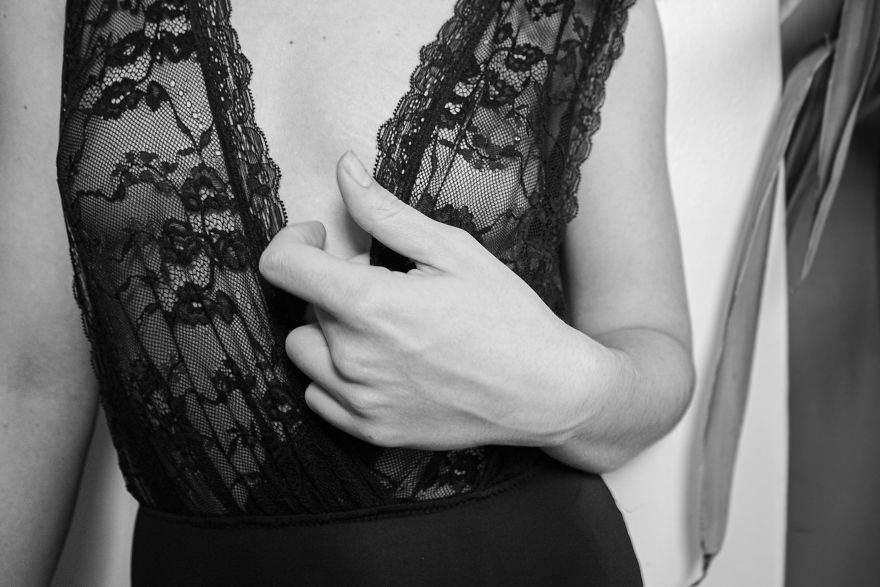 I've Photographed Women's Bodies To Show Them That Their "Complexes" Are Beautiful