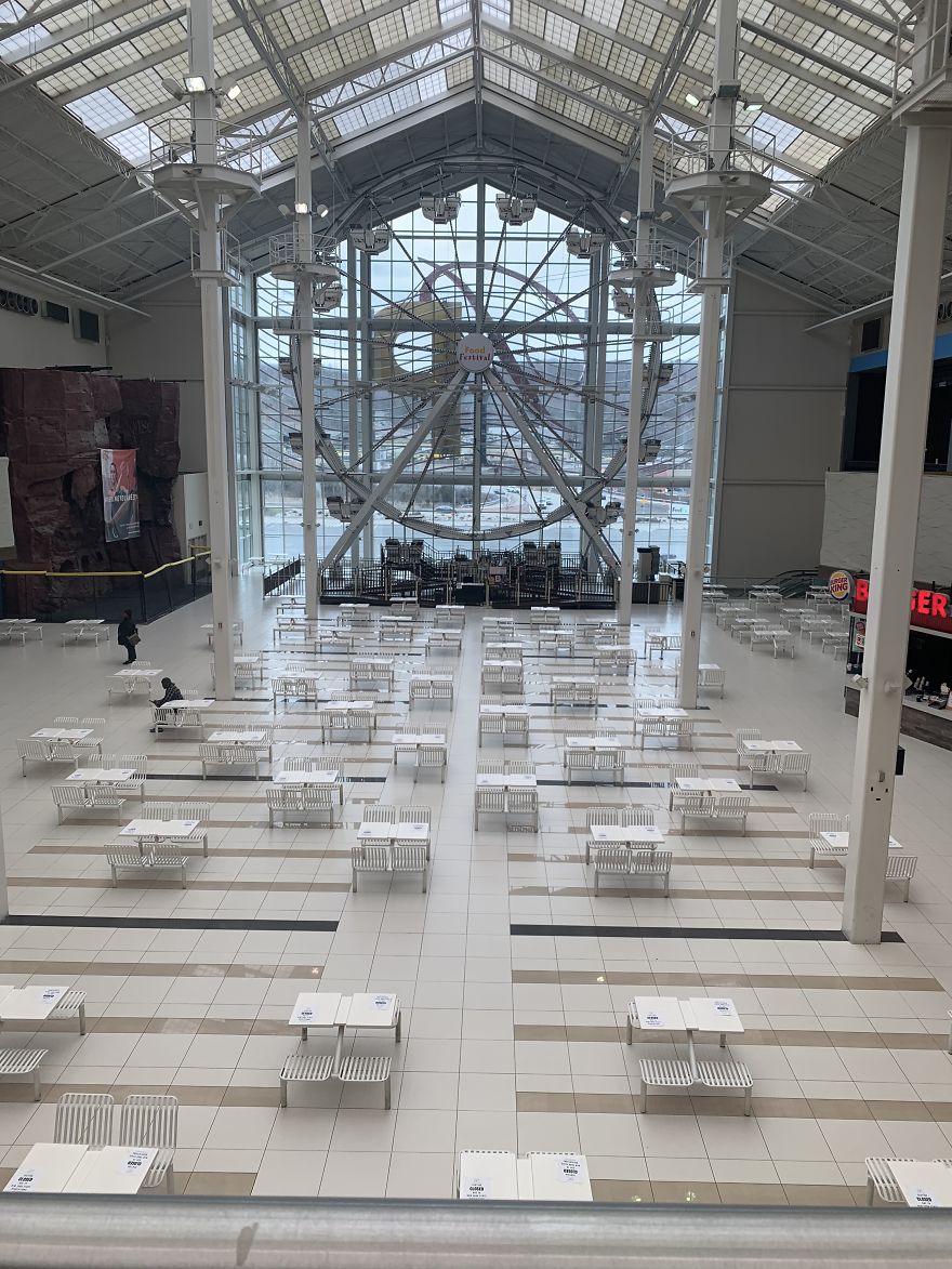 I Photographed An Empty Mall In NY During Peak Coronavirus I Photographed An Empty Mall In NY During Peak Coronavirus