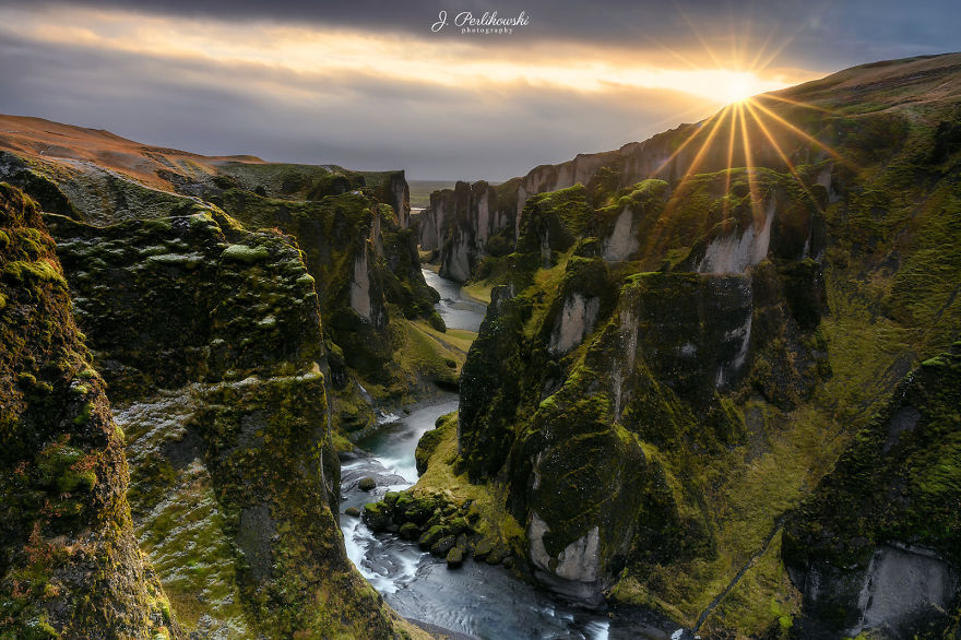 Fjaðrárgljúfur - I Saw Iceland Gem!