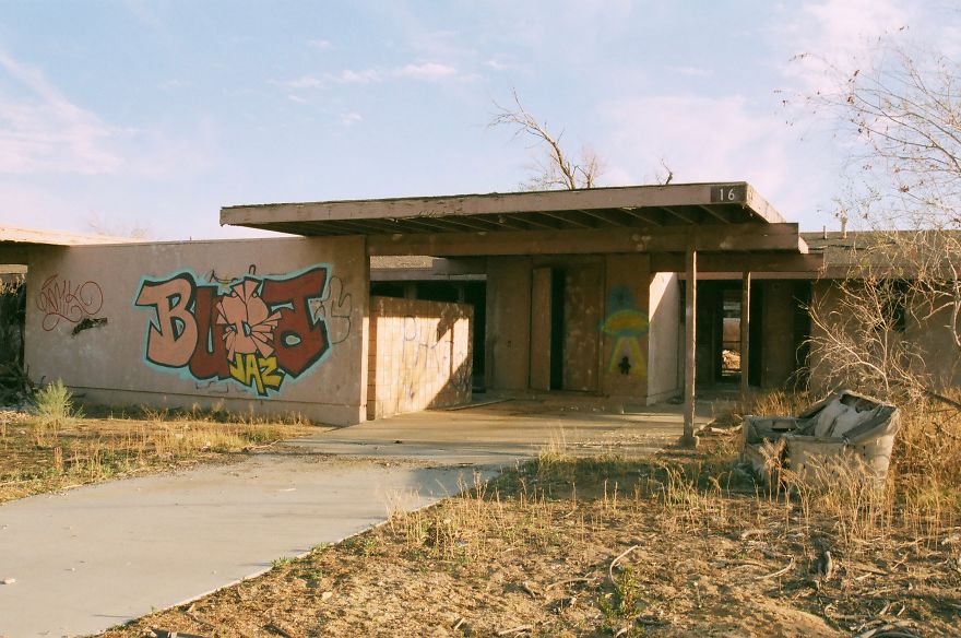 I'd Been Wanting To Photograph This Abandoned Air Force Base For A Long Time And I Finally Did (13 Pics)
