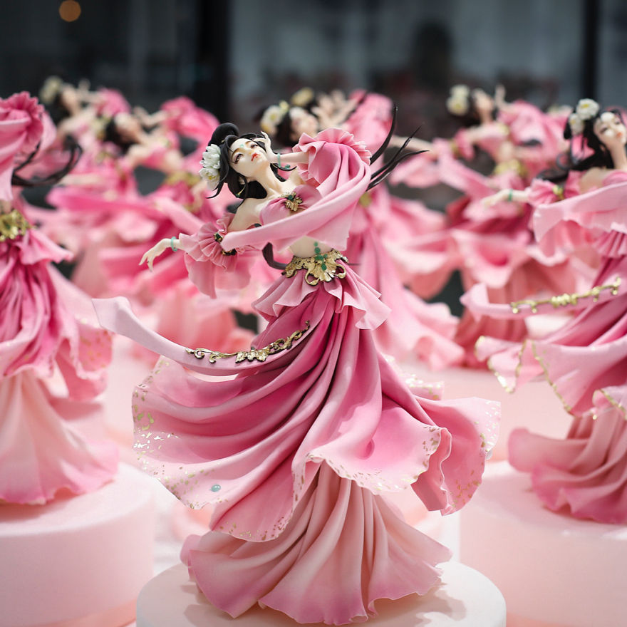 Meet Zhou Yi The Best Cake Designer In The World