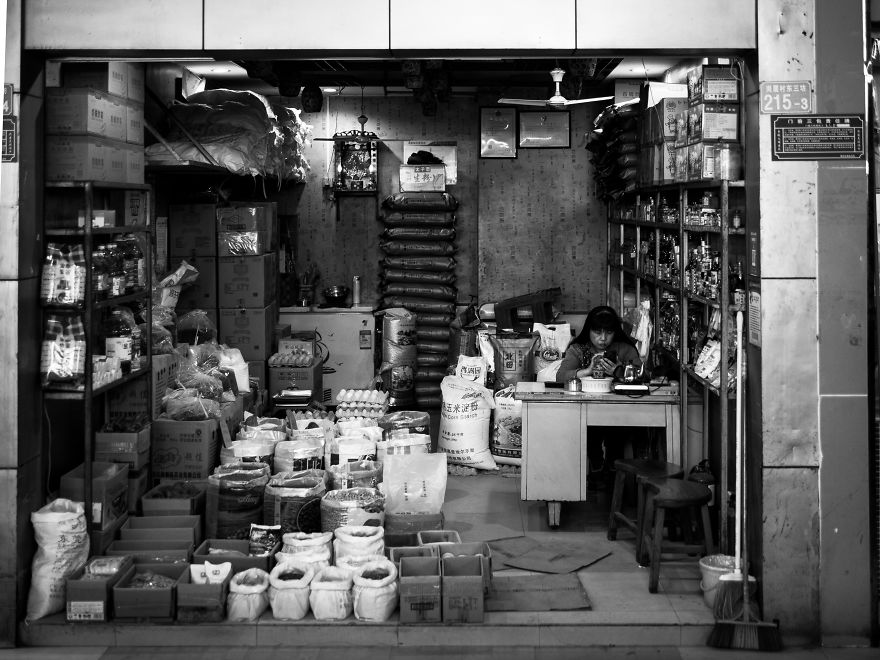 People Everyday, Everyday People: The Regular People Of China, Just The Same As The Rest Of Us