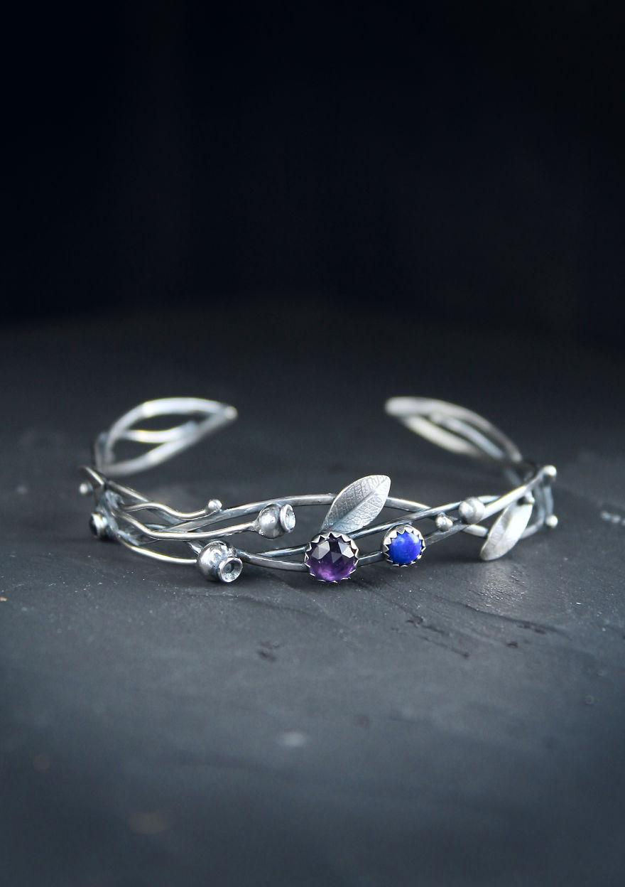 I Make Realistic Plant Jewelry For Nature Lovers