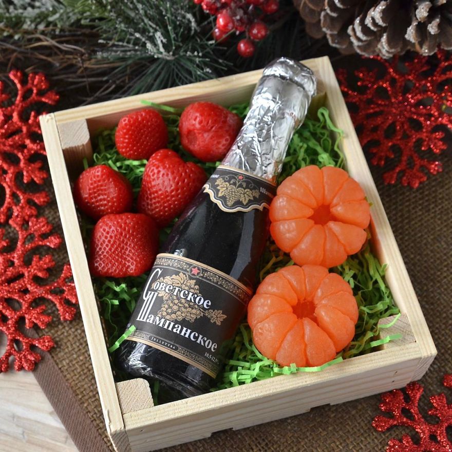 Russian Master Creates Soap Which Look Like Real Food And Drinks