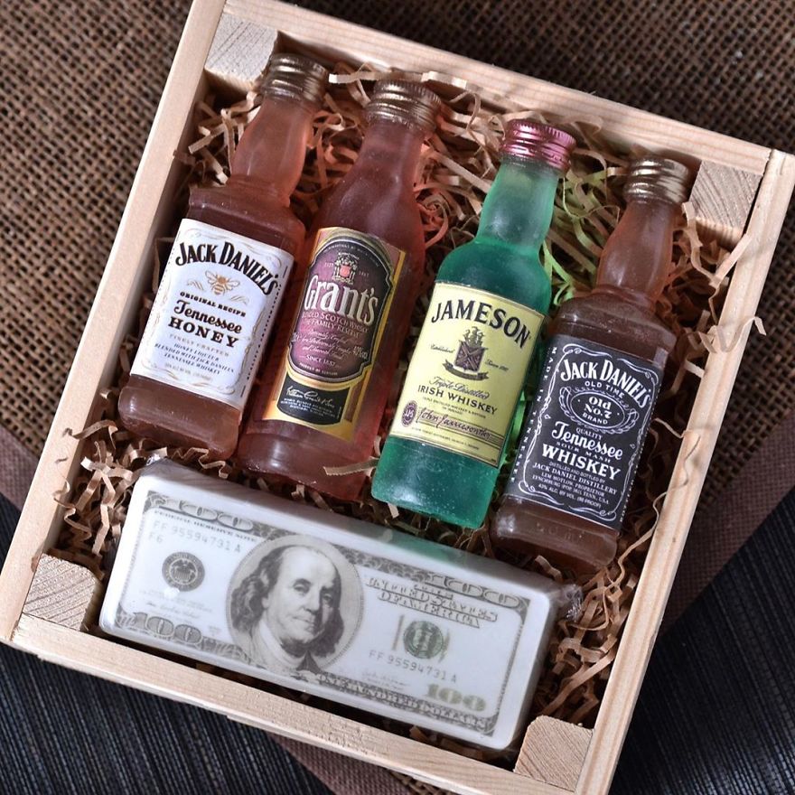 Russian Master Creates Soap Which Look Like Real Food And Drinks