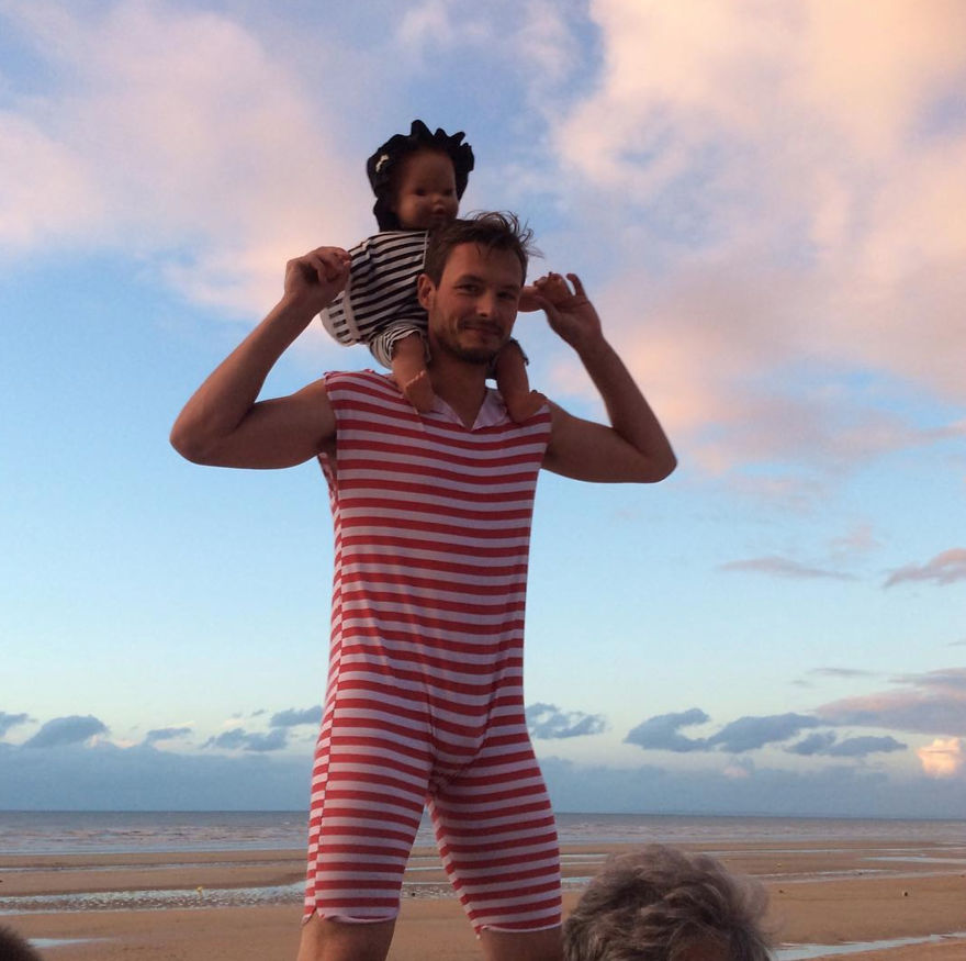 This Baby Zach Ryan Always Match Outfit With His Parents