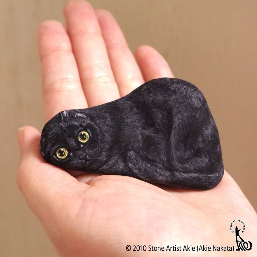 This Japanese Artist Turns Stones Into Art And The Result Is Incredible (New Pics)