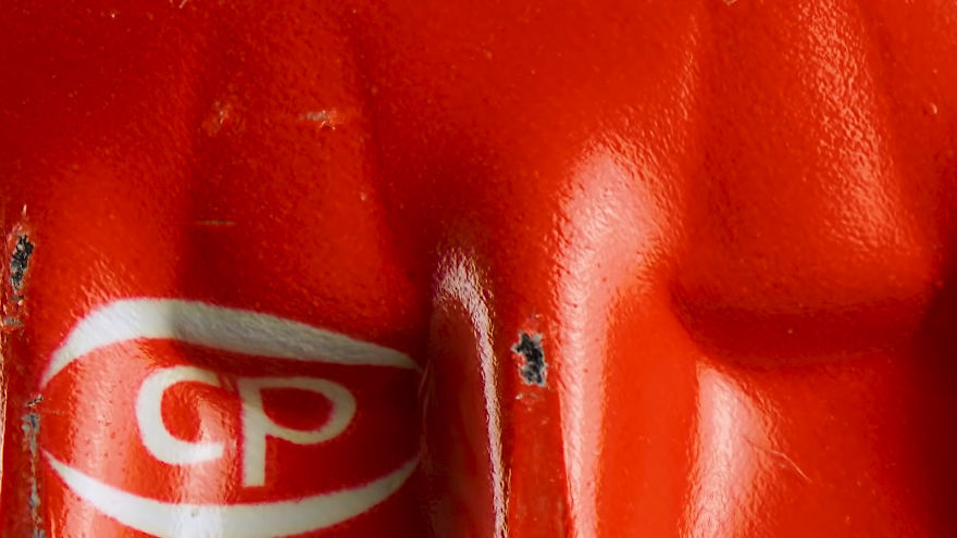 This Macro Lens Photography Project Shows Everyday Objects From A New Perspective