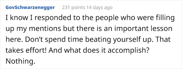 People Notice That Arnold Schwarzenegger Is Super Wholesome On Reddit, And Here Are 9 Examples