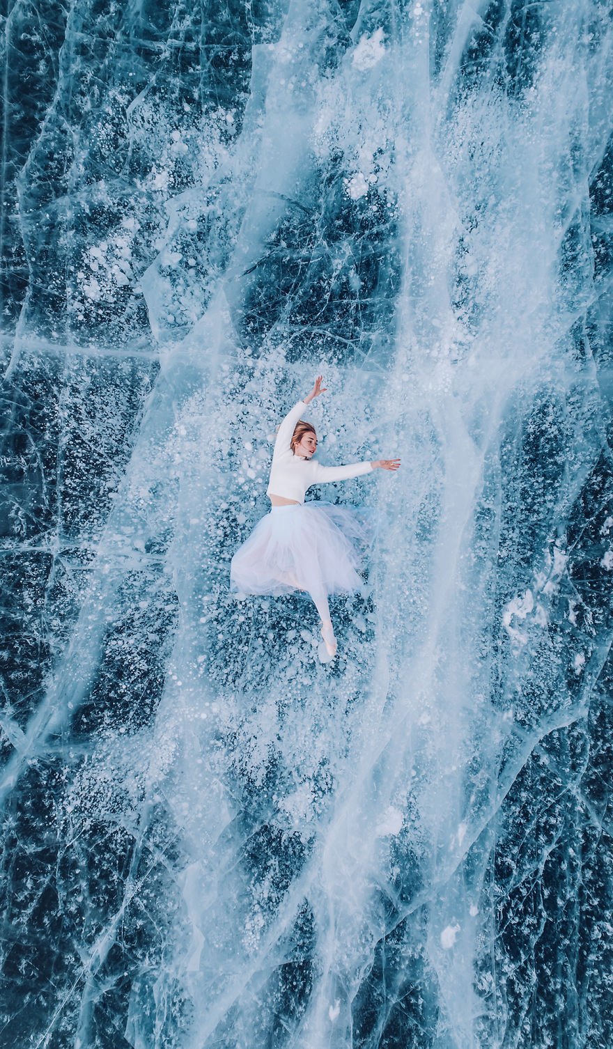 I Traveled For Several Years On The Ice Of The Deepest Lake In The World - Baikal, And Here Is The Result Of My Expeditions