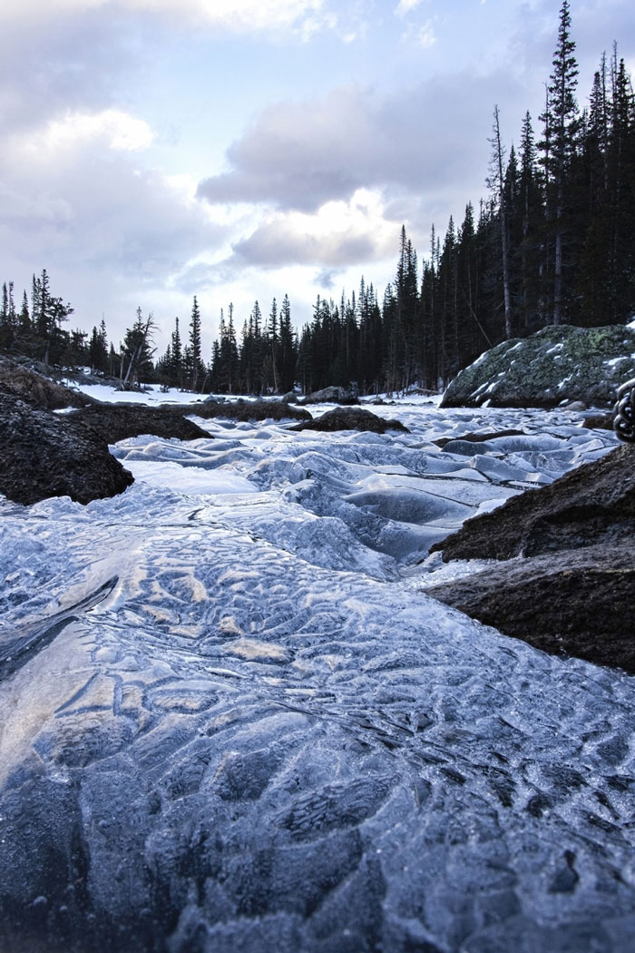 This Photographer Captured A Rare Sight—Frozen Waves At Dream Lake, Colorado This Photographer Captured A Rare Sight—Frozen Waves At Dream Lake, Colorado