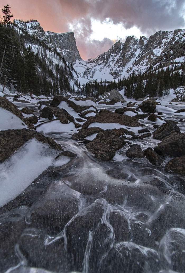 This Photographer Captured A Rare Sight—Frozen Waves At Dream Lake, Colorado This Photographer Captured A Rare Sight—Frozen Waves At Dream Lake, Colorado
