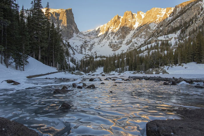 This Photographer Captured A Rare Sight—Frozen Waves At Dream Lake, Colorado This Photographer Captured A Rare Sight—Frozen Waves At Dream Lake, Colorado