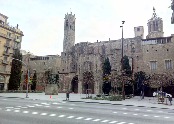 I Photographed The Lockdown Of Downtown Barcelona