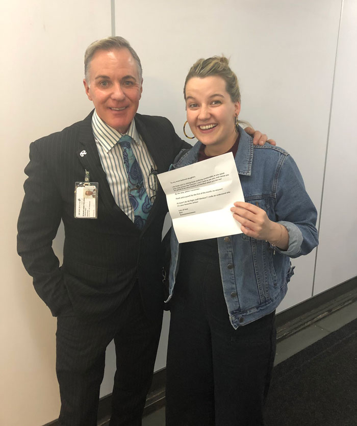 Dad Gets Airlines To Prank His Daughter As Part Of Their Prank War That's Been Going On For Over 15 Years Dad Gets Airlines To Prank His Daughter As Part Of Their Prank War That's Been Going On For Over 15 Years