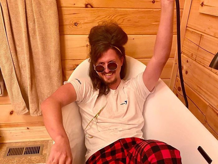 Boyfriend Lets His Quarantined Hairstylist GF Experiment With His Hair And Here's What She's Done So Far Boyfriend Lets His Quarantined Hairstylist GF Experiment With His Hair And Here's What She's Done So Far