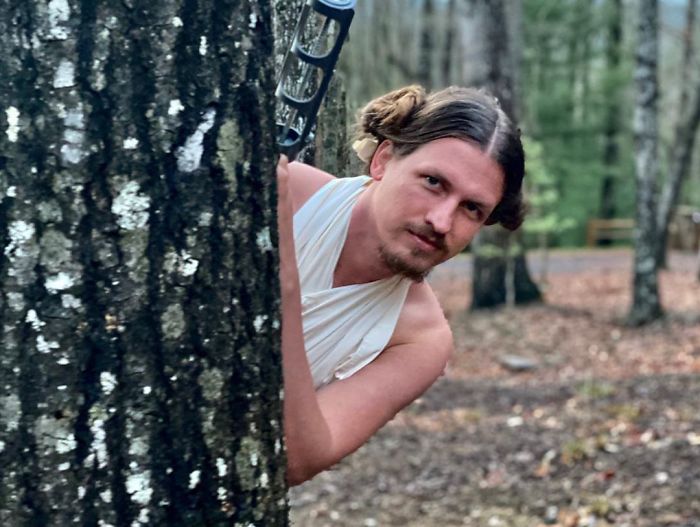 Boyfriend Lets His Quarantined Hairstylist GF Experiment With His Hair And Here's What She's Done So Far Boyfriend Lets His Quarantined Hairstylist GF Experiment With His Hair And Here's What She's Done So Far