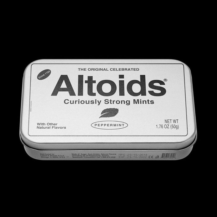 Famous-Brand-Products-Black-White