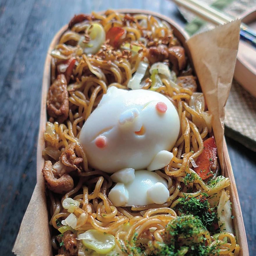 Japanese-Mom-Egg-Food-Art