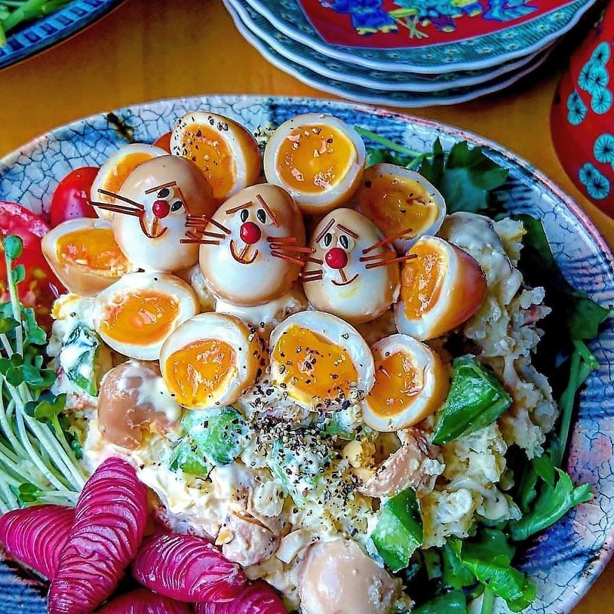 Japanese-Mom-Egg-Food-Art