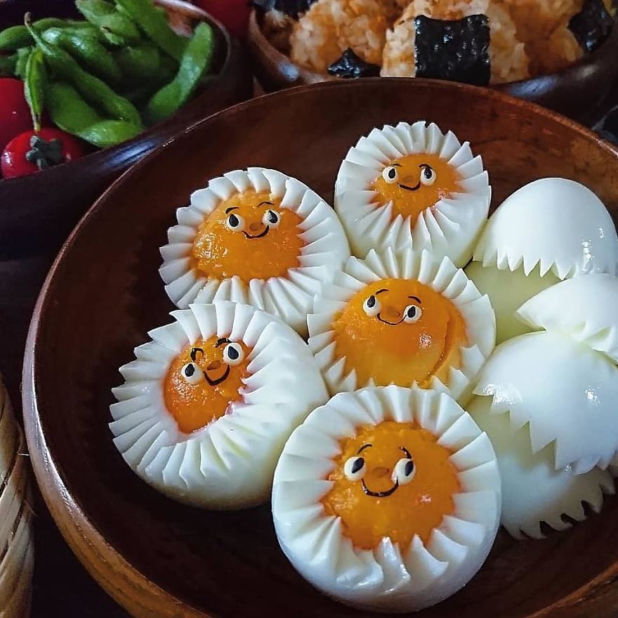 Japanese-Mom-Egg-Food-Art