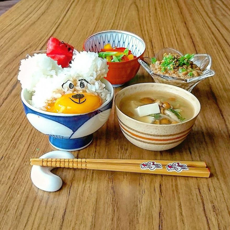 Japanese-Mom-Egg-Food-Art