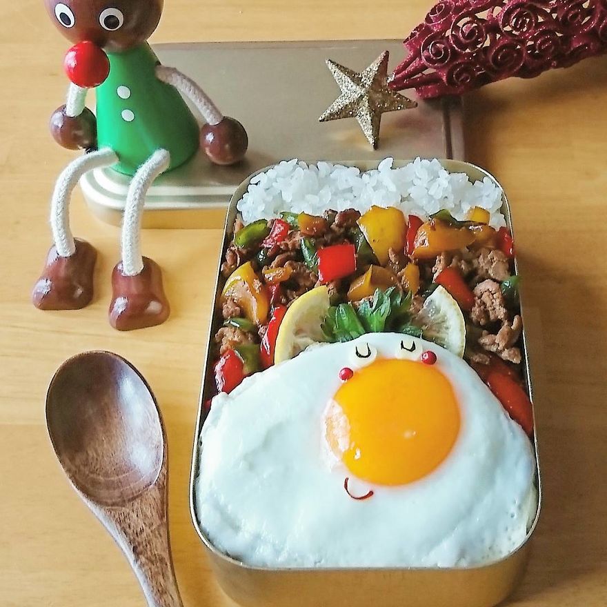 Japanese-Mom-Egg-Food-Art