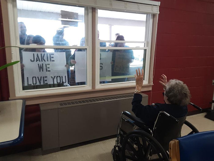 Jakie Was Surprised By Her Visitors