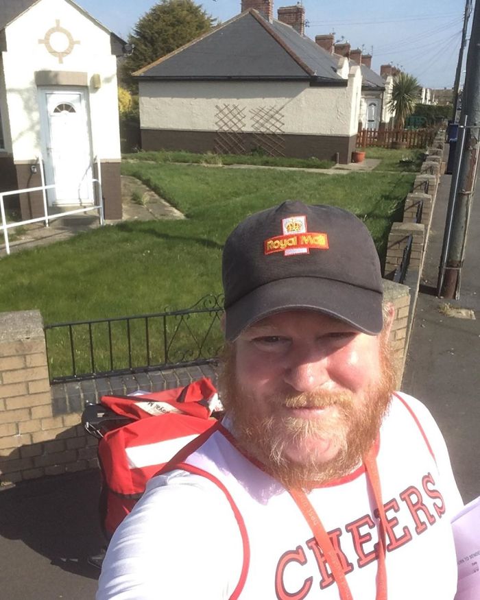 Postman Is Doing His Deliveries In Funny Costumes To Cheer People Up Postman Is Doing His Deliveries In Funny Costumes To Cheer People Up