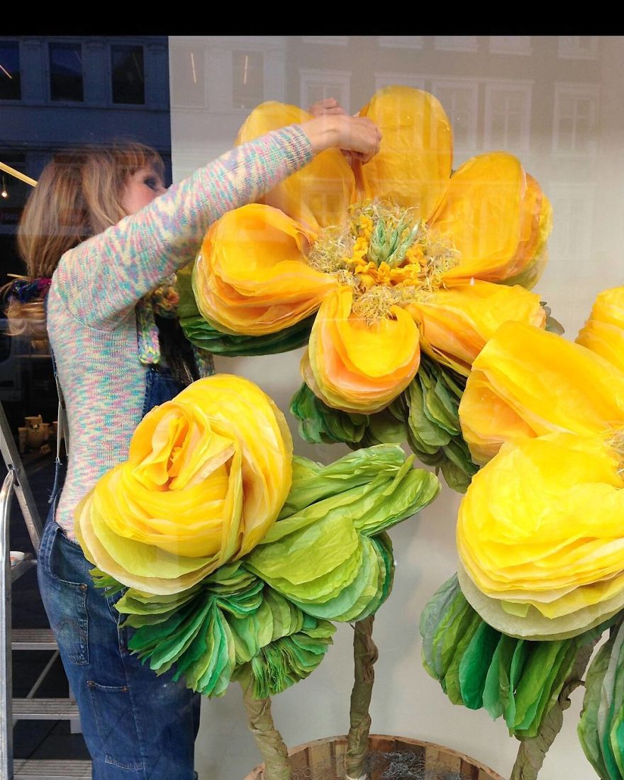 Tissue-Paper-Flower-Art