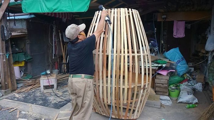 Elderly Couple Recreated A Totoro Bus Stop In Real Life Elderly Couple Recreated A Totoro Bus Stop In Real Life