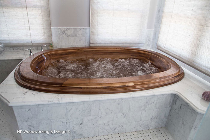 This Woodworker Uses His Background In Shipbuilding To Create Stunning Wooden Bathtubs This Woodworker Uses His Background In Shipbuilding To Create Stunning Wooden Bathtubs