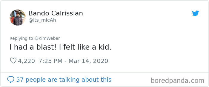 Guy Visits The Museum Of Illusions Alone, Gets A Museum Worker To Help Him With The Pictures