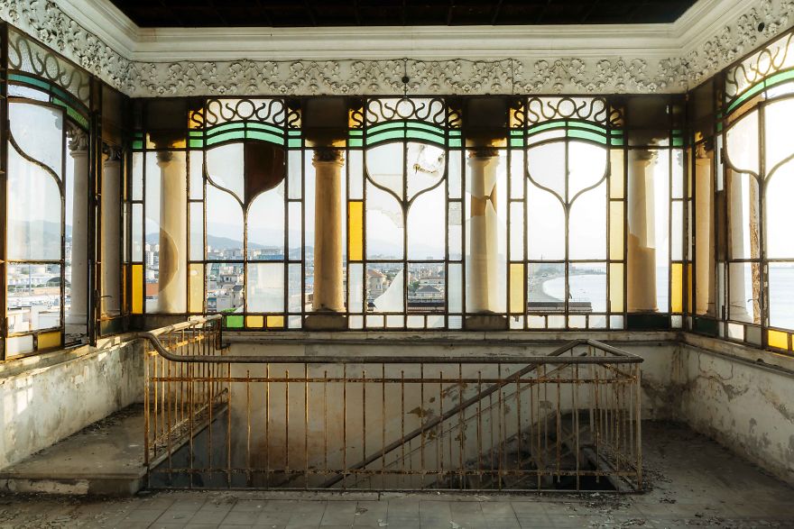 I Found Beautiful Abandoned Places In Italy