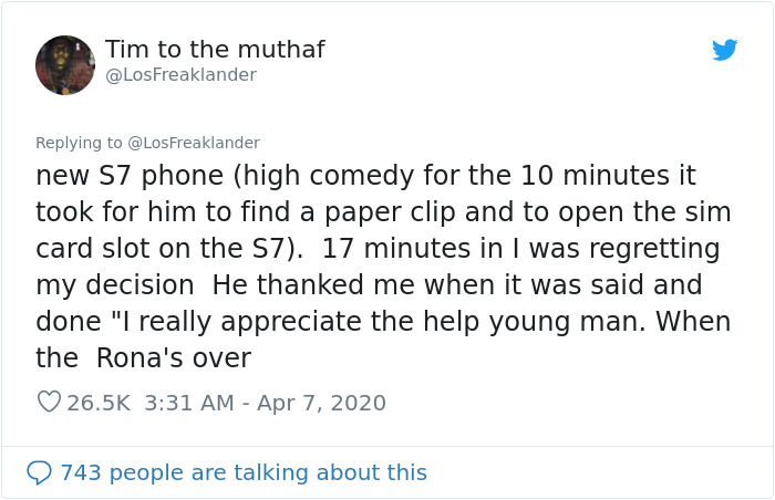 74-Year-Old Grandpa Accidentally Calls The Wrong Person, But Still Ends Up Receiving Help