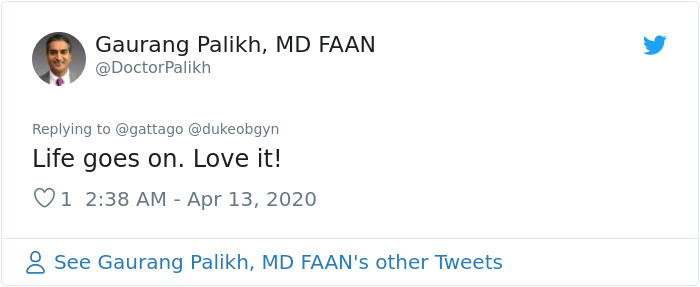 Residents Exchange Vows In Front Of Hospital Staff After Their Wedding Gets Canceled Due To Coronavirus Residents Exchange Vows In Front Of Hospital Staff After Their Wedding Gets Canceled Due To Coronavirus