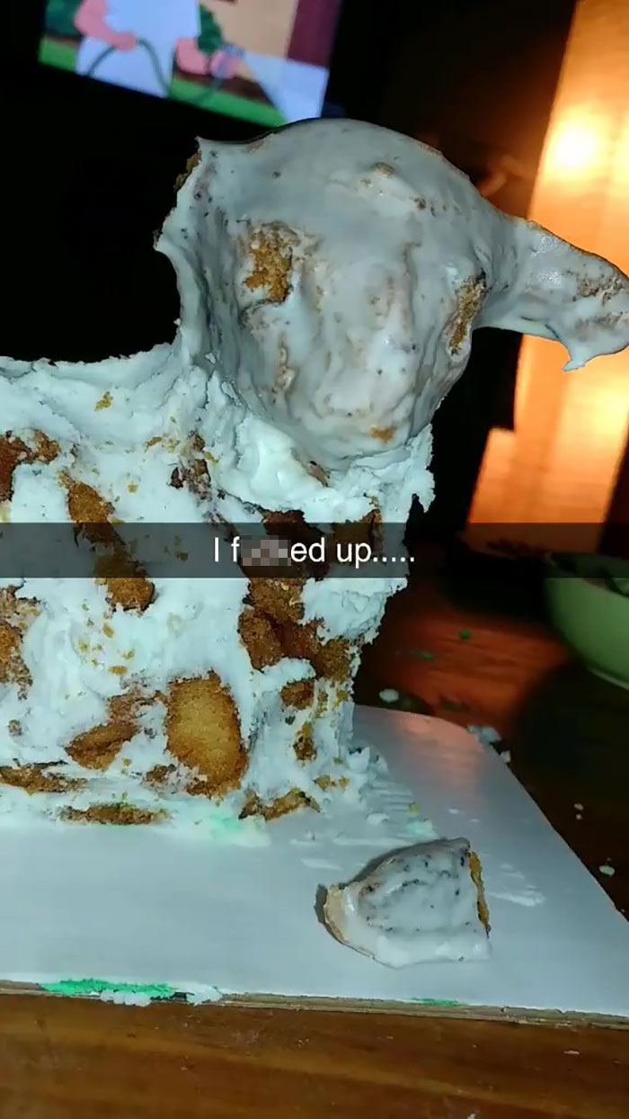 Woman Buys Ugly Lamb Cake And Decides To Fix It, Ruins Easter In The Process