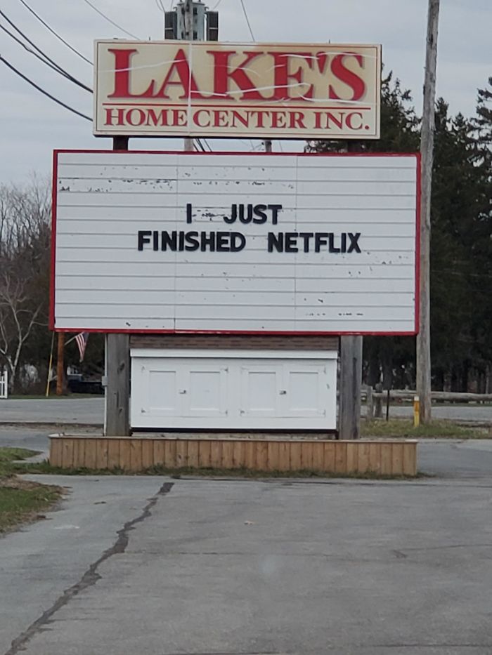 Love The Sense Of Humor Of This Sign Owner