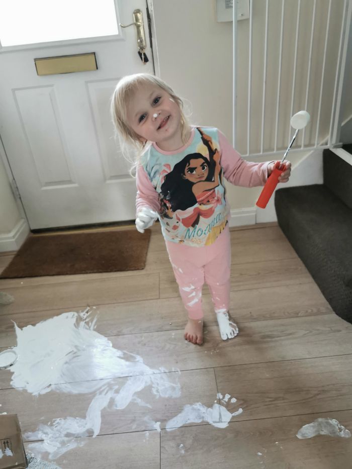 Gloss Paint And New Flooring, Should Have Got The Snip