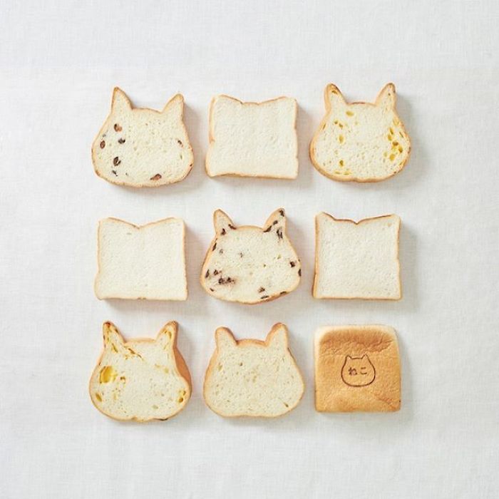 Japanese Bakery Makes Cat-Shaped Breads And They're Just Too Adorable Japanese Bakery Makes Cat-Shaped Breads And They're Just Too Adorable