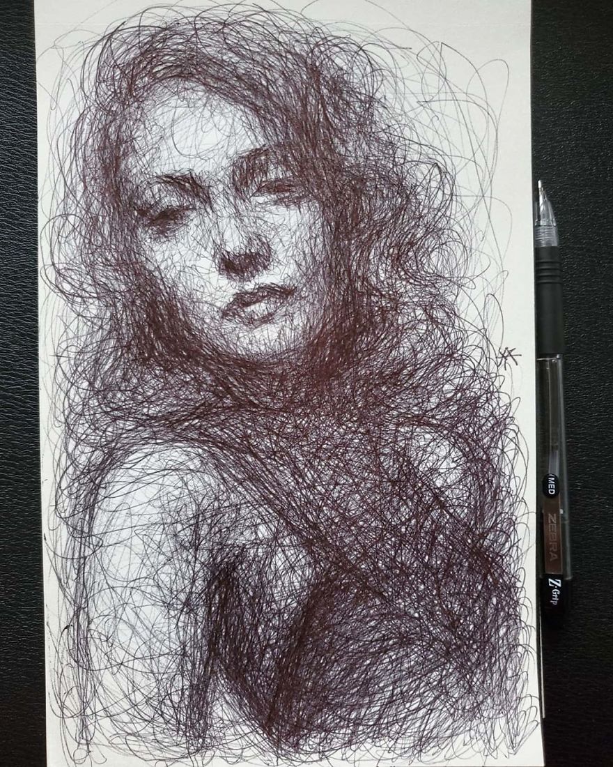 Self-Taught Artist Makes Amazing Female Portraits Based On Doodles