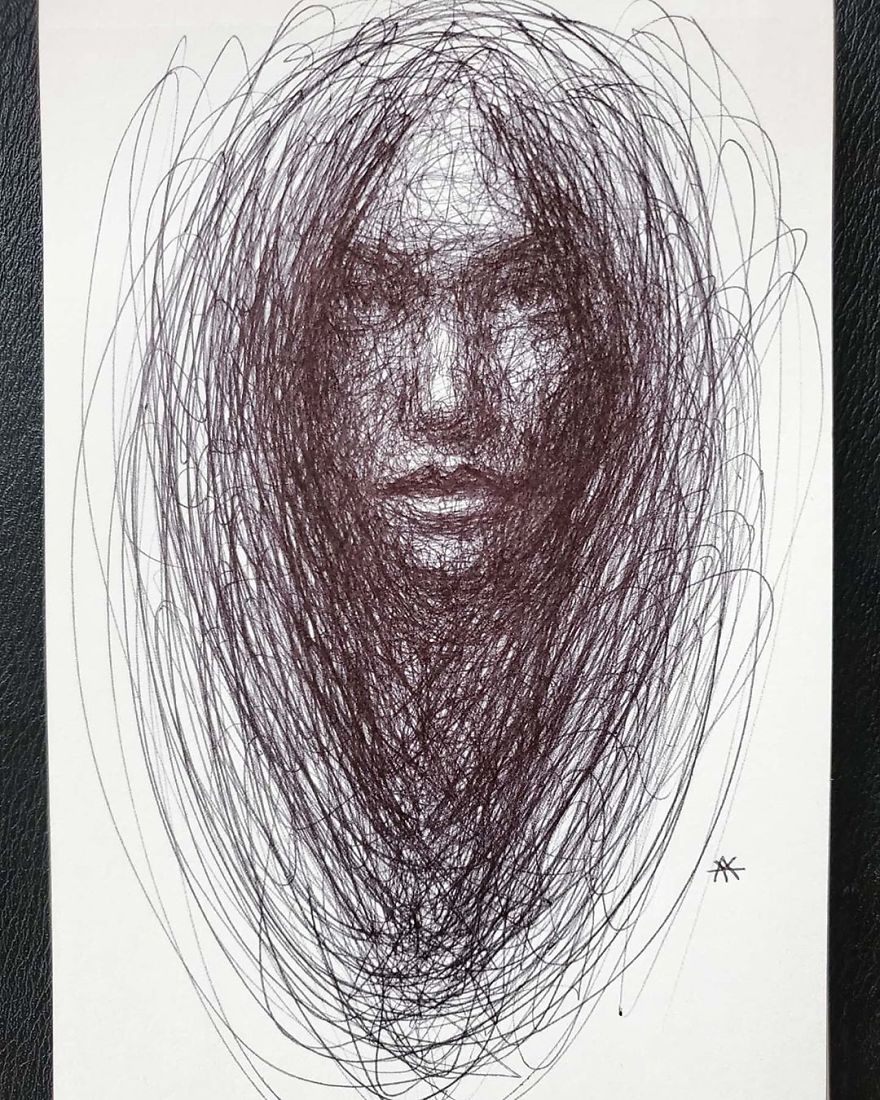 Self-Taught Artist Makes Amazing Female Portraits Based On Doodles